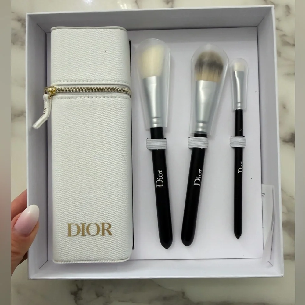 Dior Limited edition Brush Set with a case (6) - Picture 1 of 9